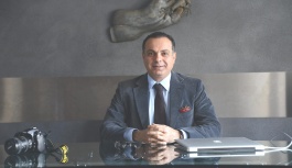 Superplast Estetik Cerrahi Merkezi kurucu ortağı Op.Dr. Hüseyin Güner