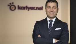 Veri madenciliği yöntemlerini kullanarak farklı bir öneri modeli geliştiriyoruz