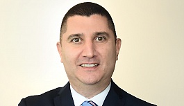 Faktoring risk azaltma ve ödemeleri kontrol altına alma imkânı sunmaktadır
