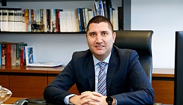 Müşterilerimize daha iyi hizmet sunmak için çalışmalarımızı sürdürüyoruz